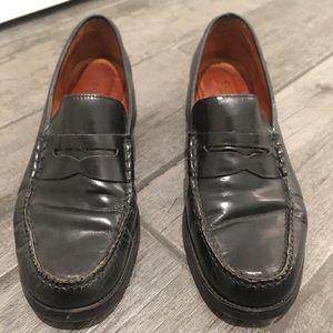 Vintage Cole Haan black loafers